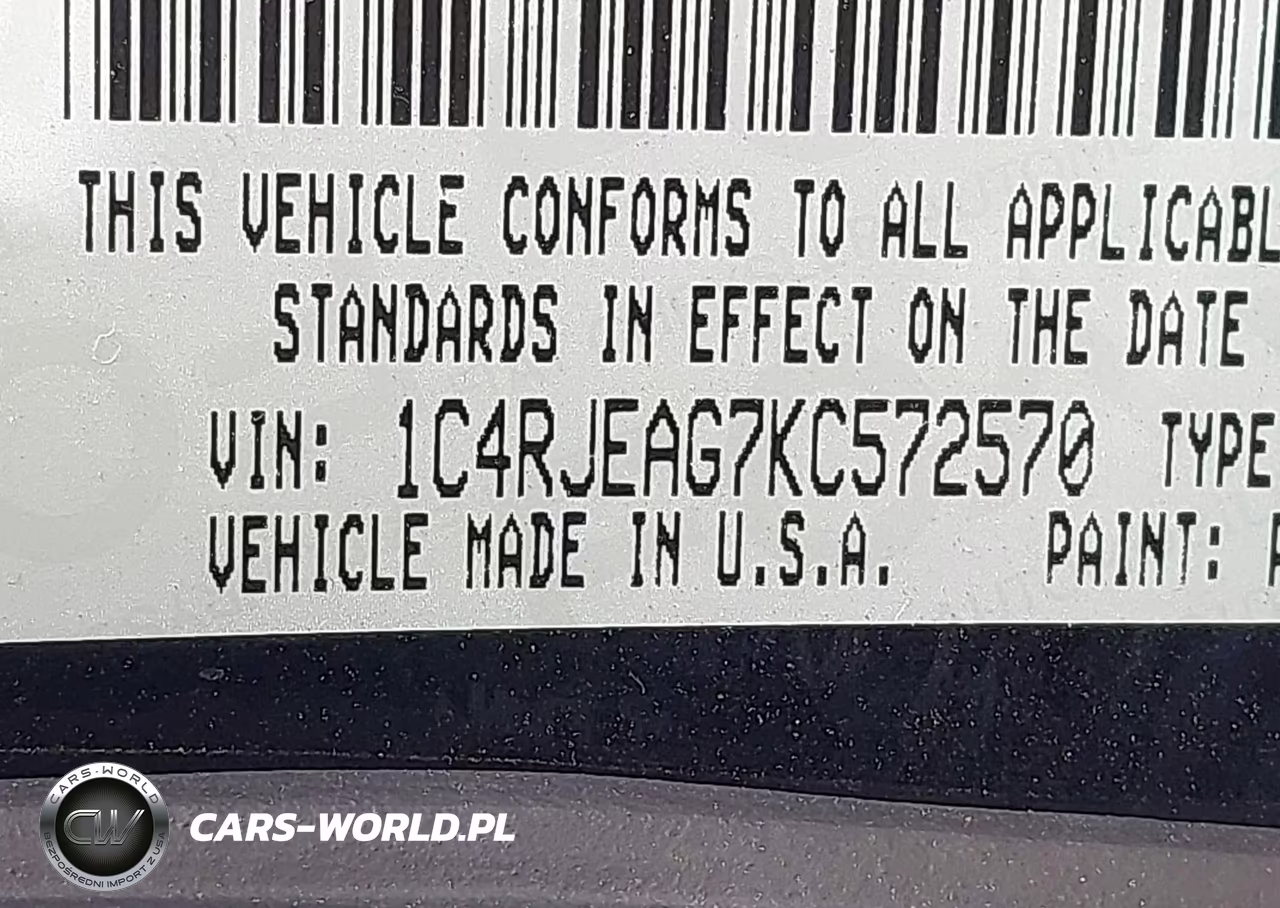 2019 Jeep Grand Cherokee Altitude 4X2 VIN:1C4RJEAG7KC572570 - 9