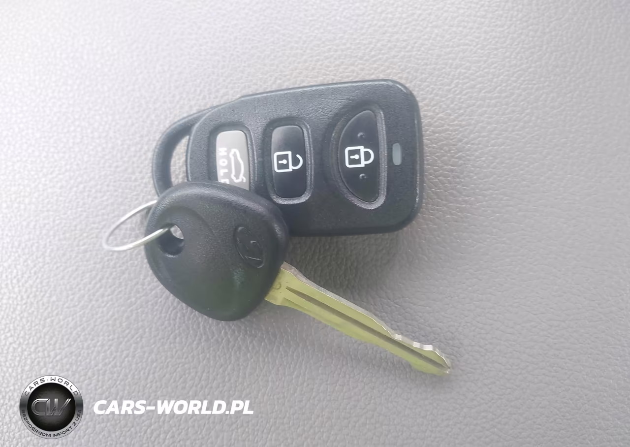 2018 Hyundai Elantra Sel VIN:5NPD84LF2JH220942 - 11