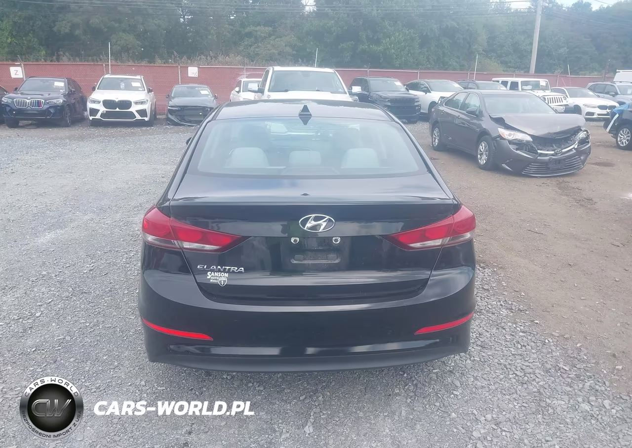 2018 Hyundai Elantra Sel VIN:5NPD84LF2JH220942 - 16