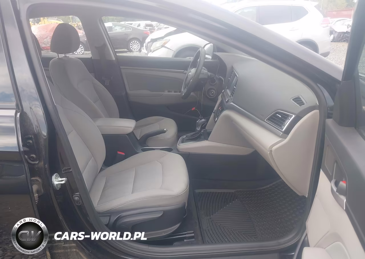 2018 Hyundai Elantra Sel VIN:5NPD84LF2JH220942 - 5