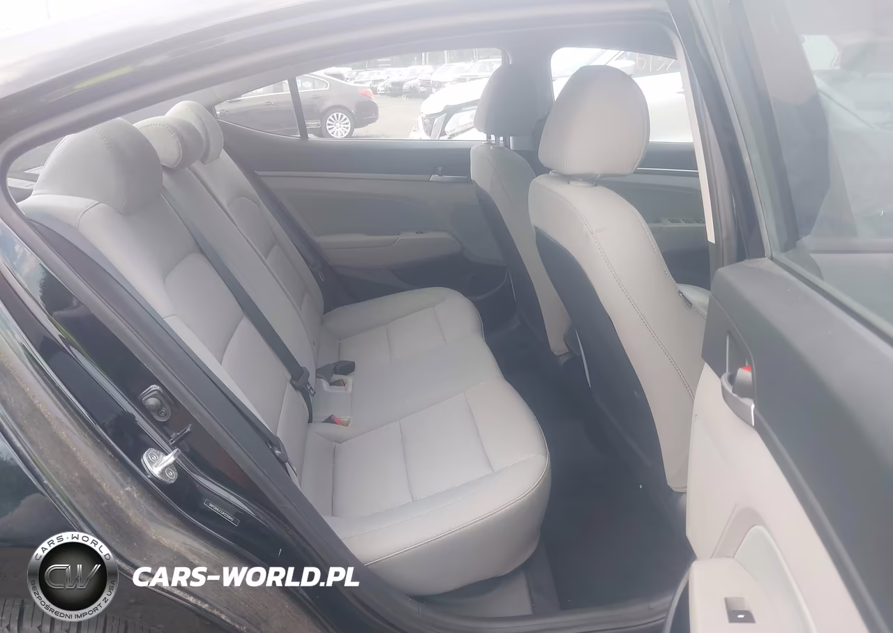 2018 Hyundai Elantra Sel VIN:5NPD84LF2JH220942 - 8
