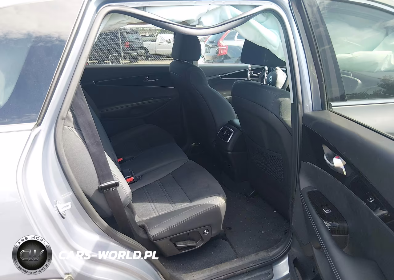 2020 Kia Sorento 2.4L Lx VIN:5XYPG4A30LG691569 - 8