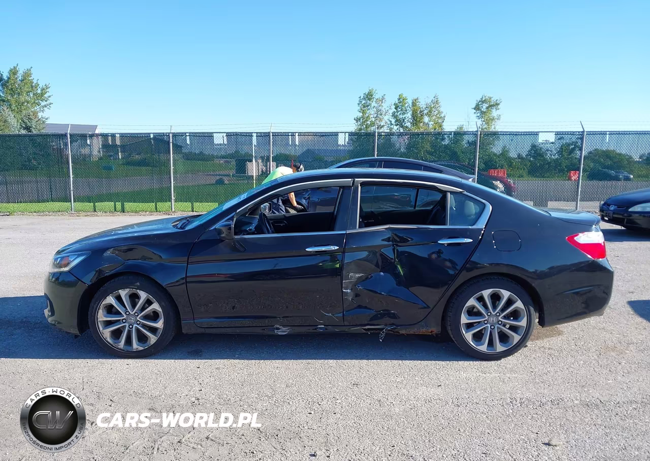 2014 Honda Accord Sport VIN:1HGCR2F51EA029365 - 14