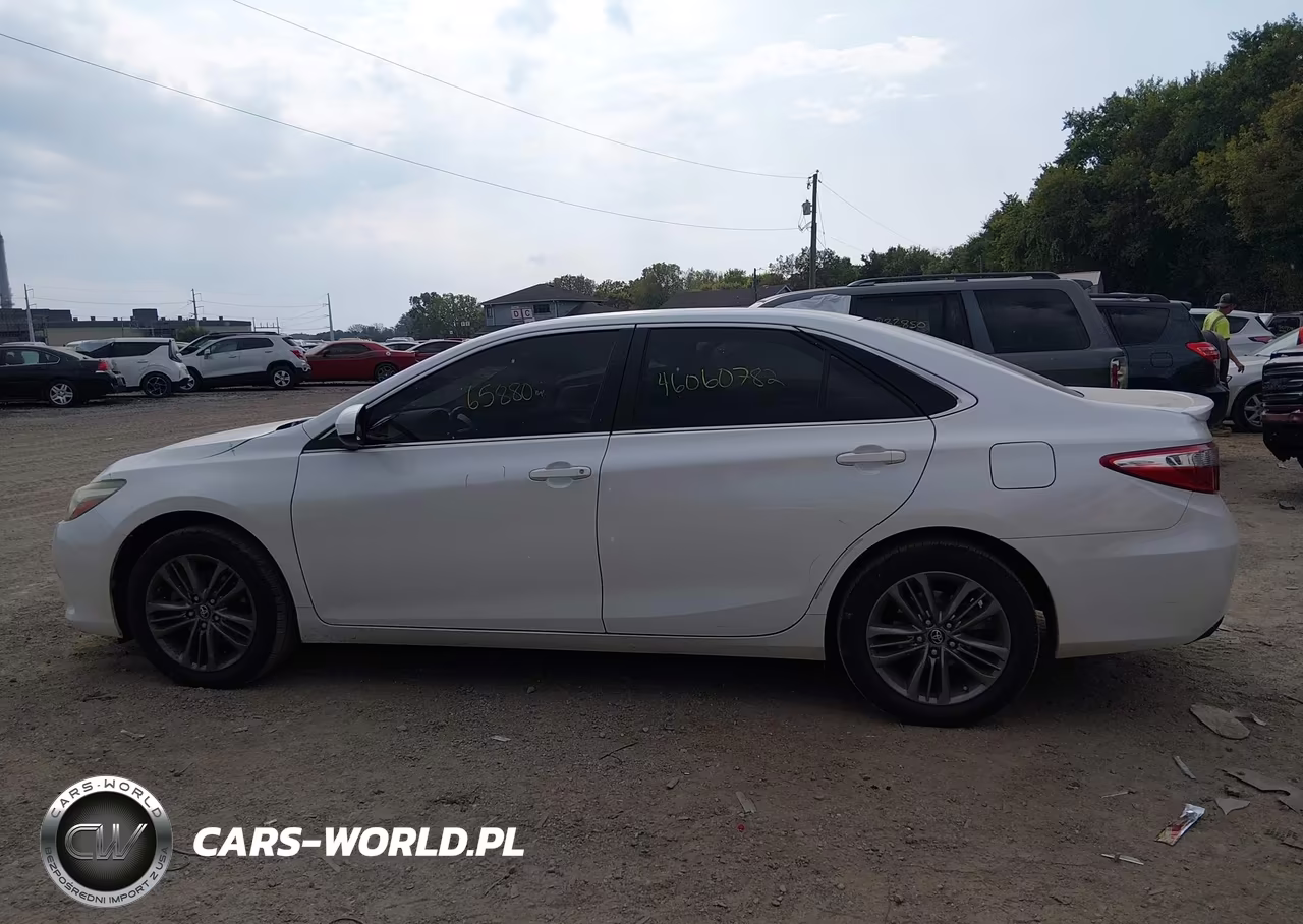 2017 Toyota Camry Se VIN:4T1BF1FK2HU290344 - 14