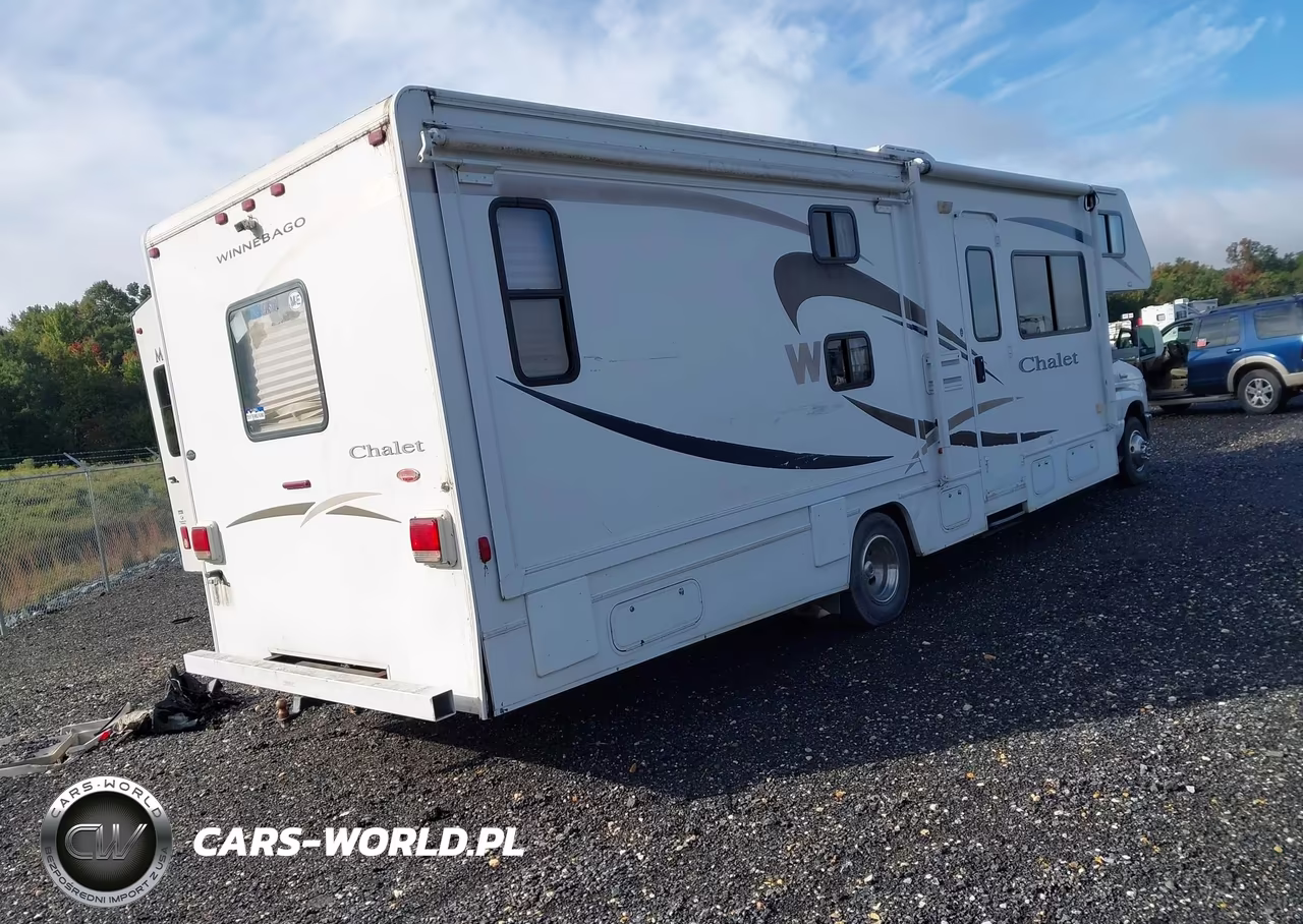 2009 Ford E-450 Cutaway VIN:1FDXE45S69DA49805 - 4