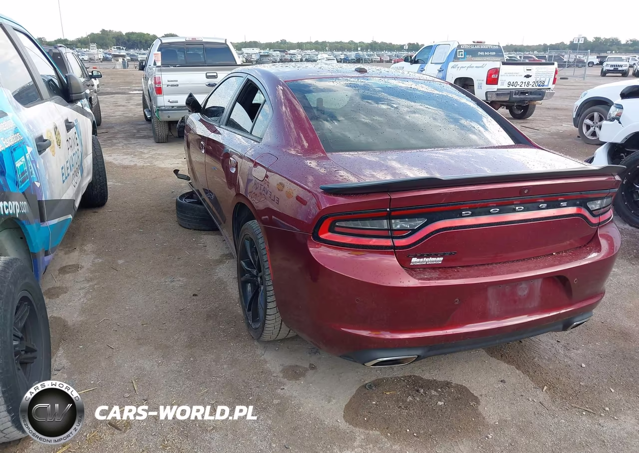 2018 Dodge Charger Sxt Rwd VIN:2C3CDXBG8JH316333 - 3