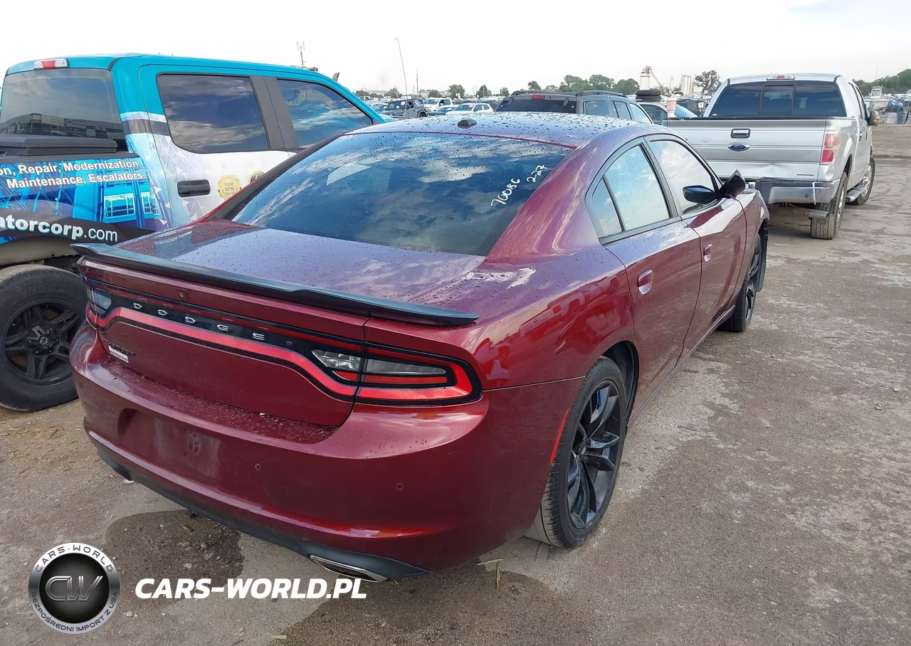 2018 Dodge Charger Sxt Rwd VIN:2C3CDXBG8JH316333 - 4