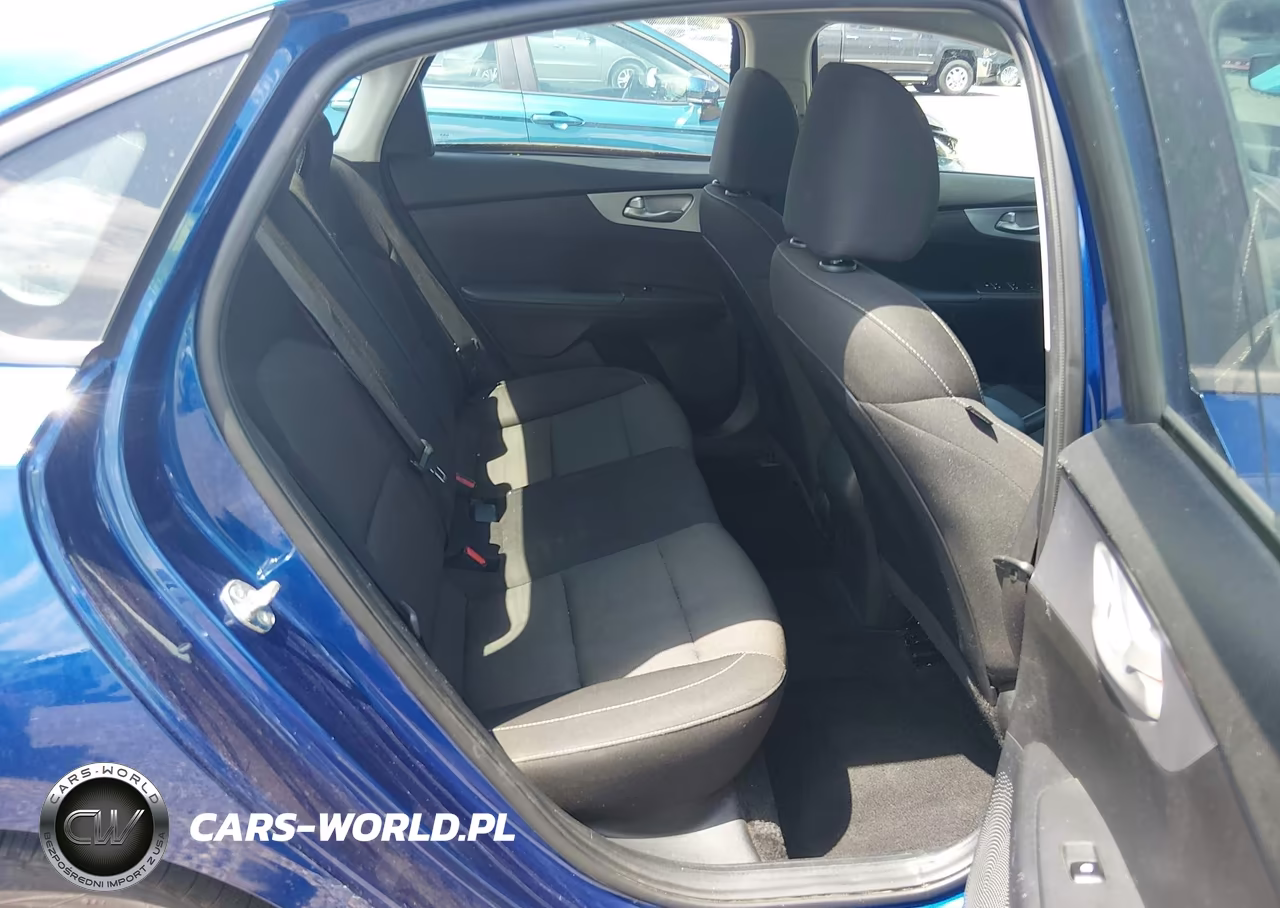 2024 Kia Forte Lxs VIN:3KPF24AD3RE807873 - 8