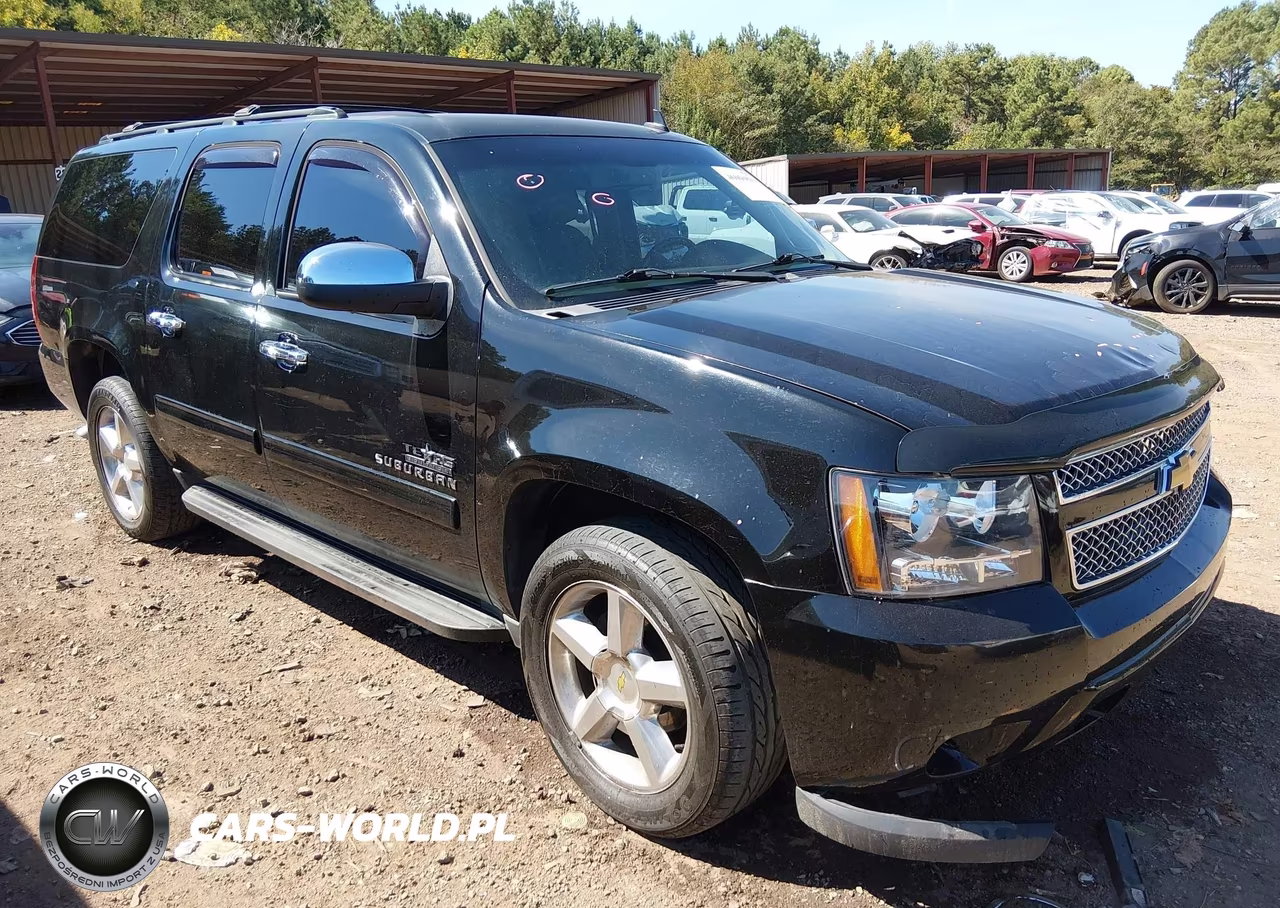 2013 Chevrolet Suburban 1500 Ls – zdjęcie 1 z 18