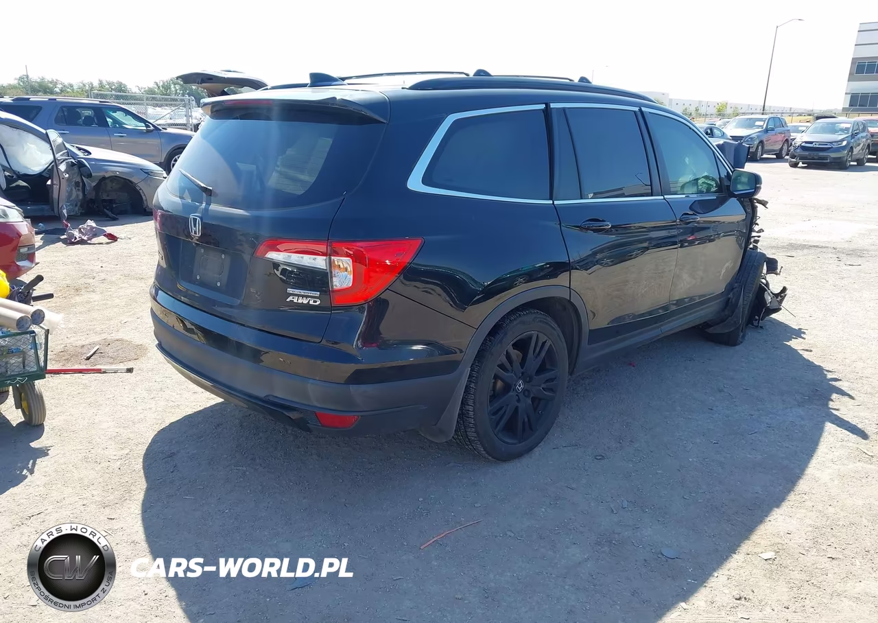 2021 Honda Pilot Awd Special Edition VIN:5FNYF6H27MB052095 - 4
