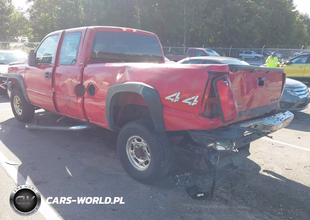 2005 Chevrolet Silverado 2500Hd Ls VIN:1GCHK29U75E219790 - 3
