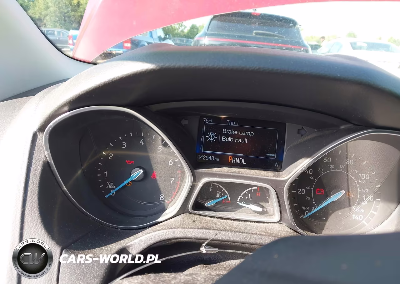 2016 Ford Focus Se VIN:1FADP3F20GL274675 - 7