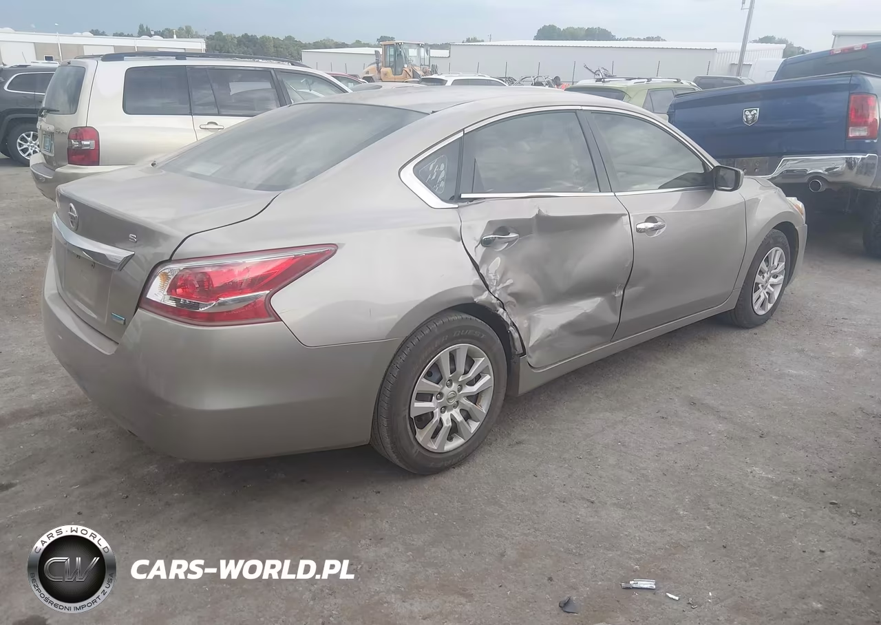 2013 Nissan Altima 2.5 S VIN:1N4AL3AP3DN580237 - 4