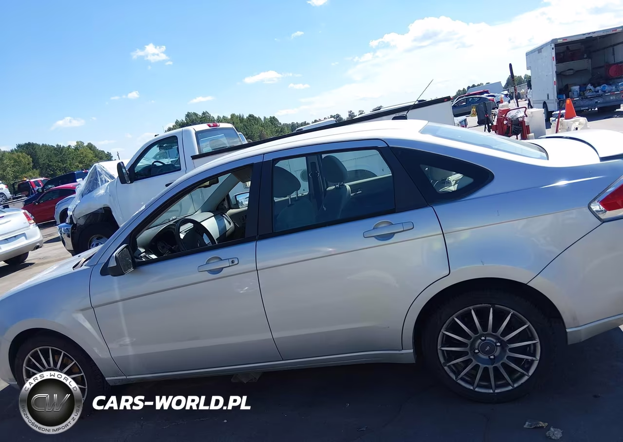 2009 Ford Focus Ses VIN:1FAHP36N39W177645 - 14
