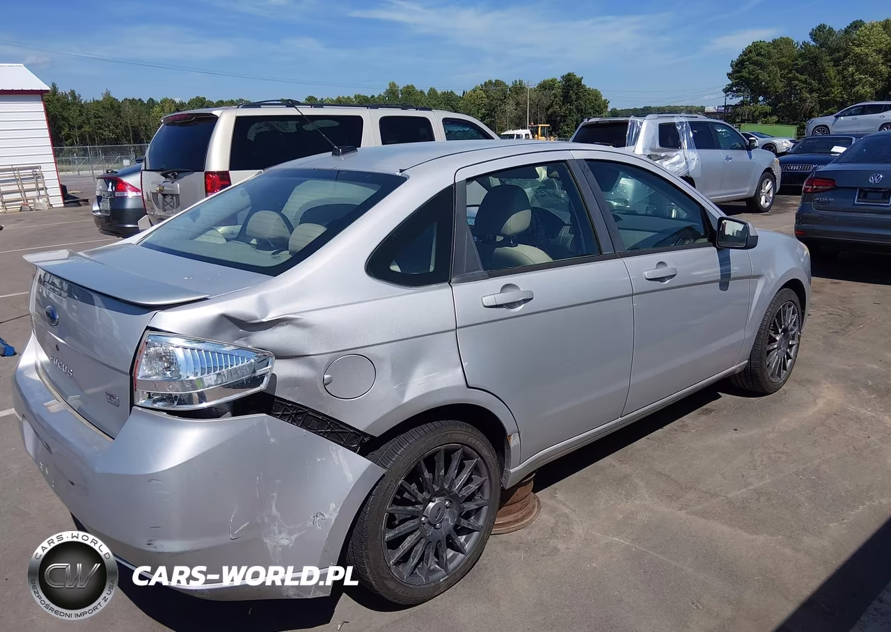 2009 Ford Focus Ses VIN:1FAHP36N39W177645 - 4