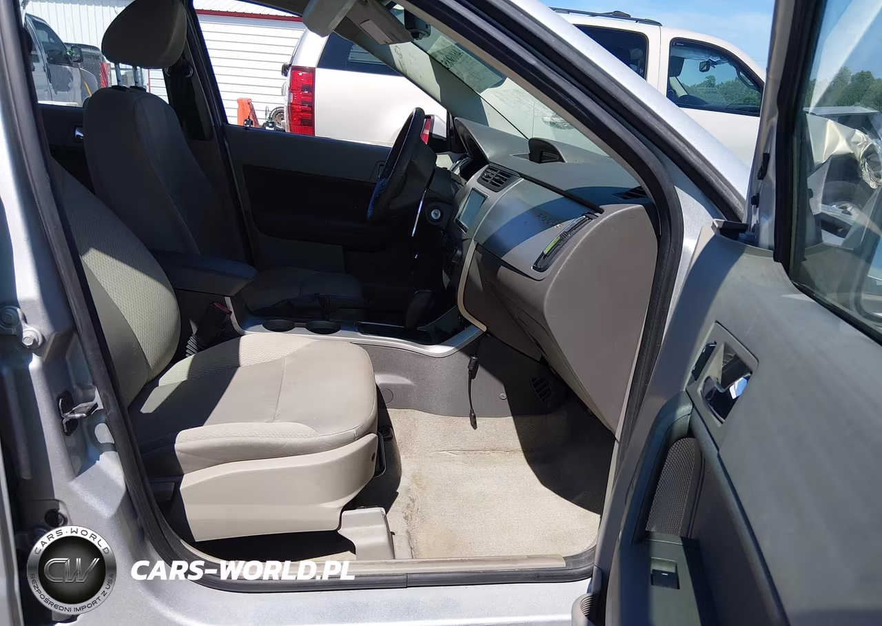 2009 Ford Focus Ses VIN:1FAHP36N39W177645 - 5