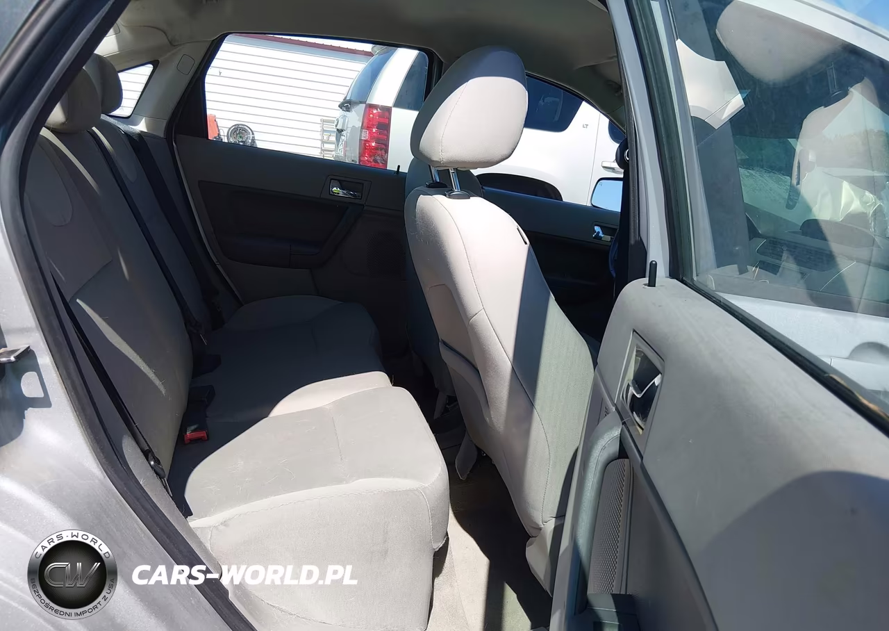 2009 Ford Focus Ses VIN:1FAHP36N39W177645 - 8