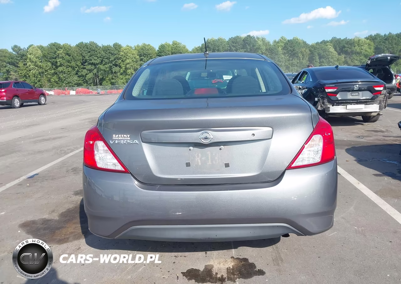 2016 Nissan Versa 1.6 S VIN:3N1CN7AP5GL883211 - 17