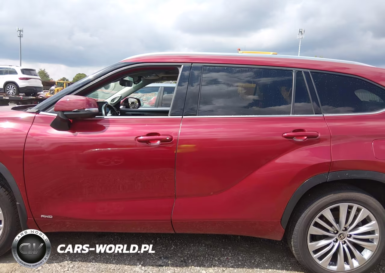 2022 Toyota Highlander Hybrid Platinum VIN:5TDEBRCH6NS085047 - 14