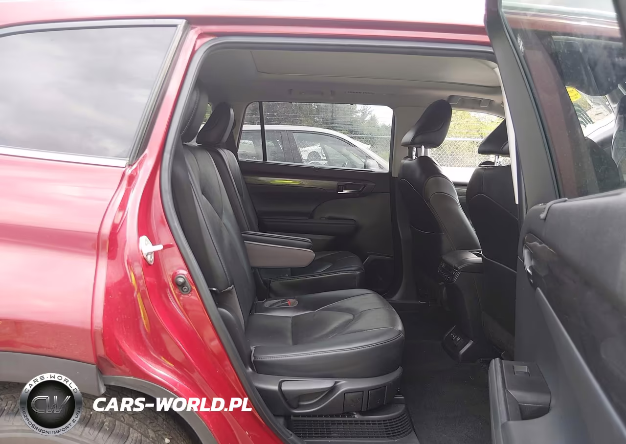 2022 Toyota Highlander Hybrid Platinum VIN:5TDEBRCH6NS085047 - 8