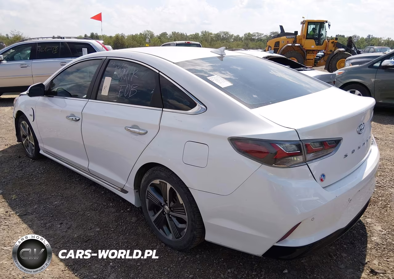 2019 Hyundai Sonata Plug-In Hybrid Limited VIN:KMHE54L26KA090307 - 3