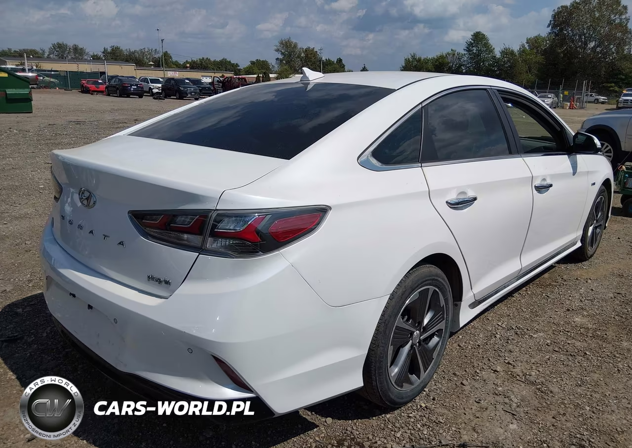 2019 Hyundai Sonata Plug-In Hybrid Limited VIN:KMHE54L26KA090307 - 4