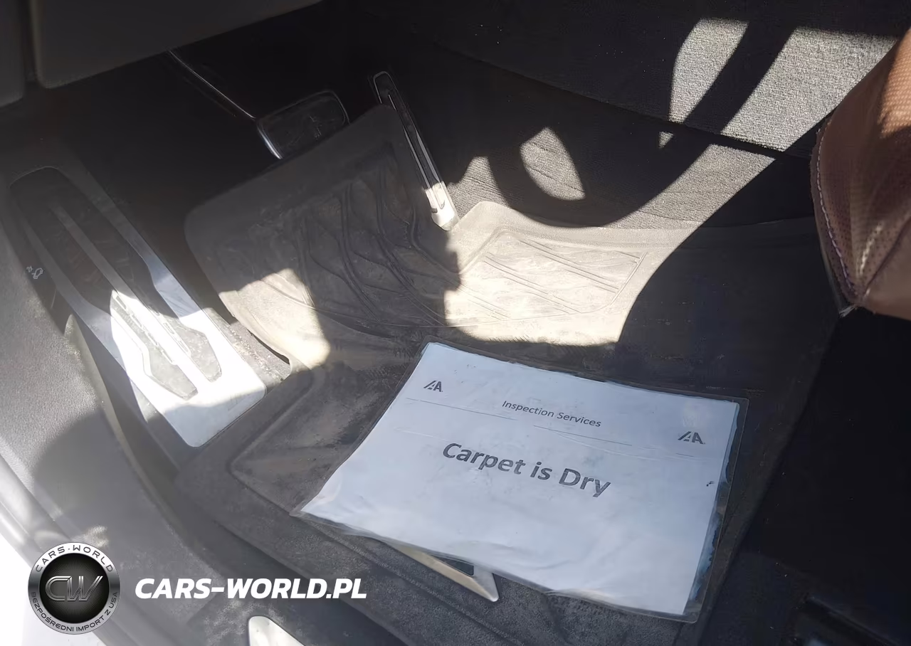 2019 BMW X5 xDrive50I VIN:5UXJU2C5XKLN66176 - 21