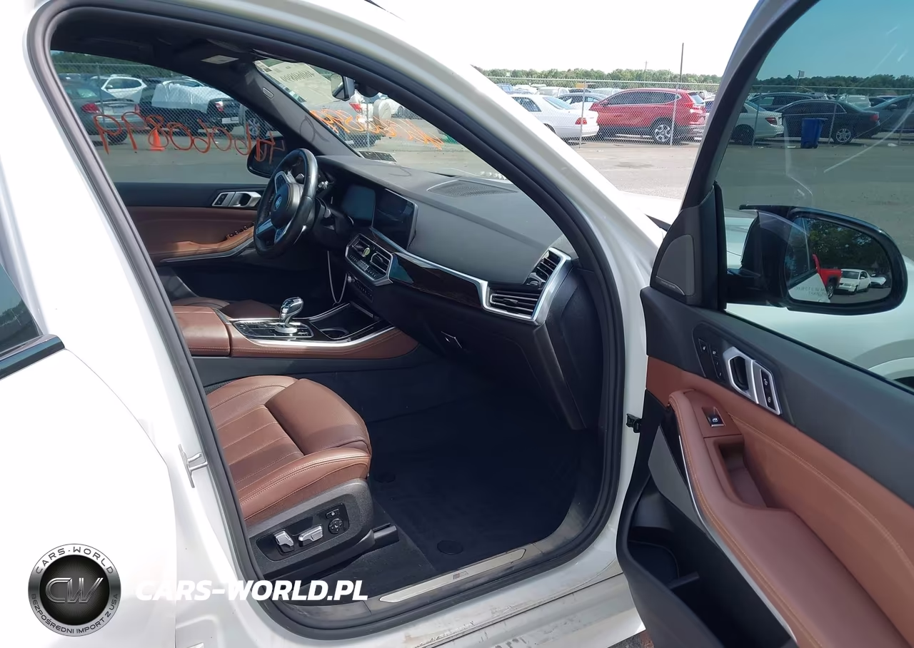 2019 BMW X5 xDrive50I VIN:5UXJU2C5XKLN66176 - 5