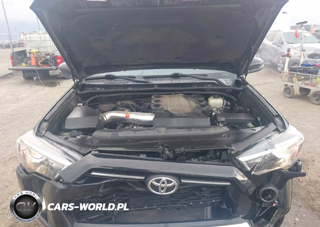 2020 Toyota 4Runner Trd Off Road Premium VIN:JTEBU5JR6L5776532 - 10