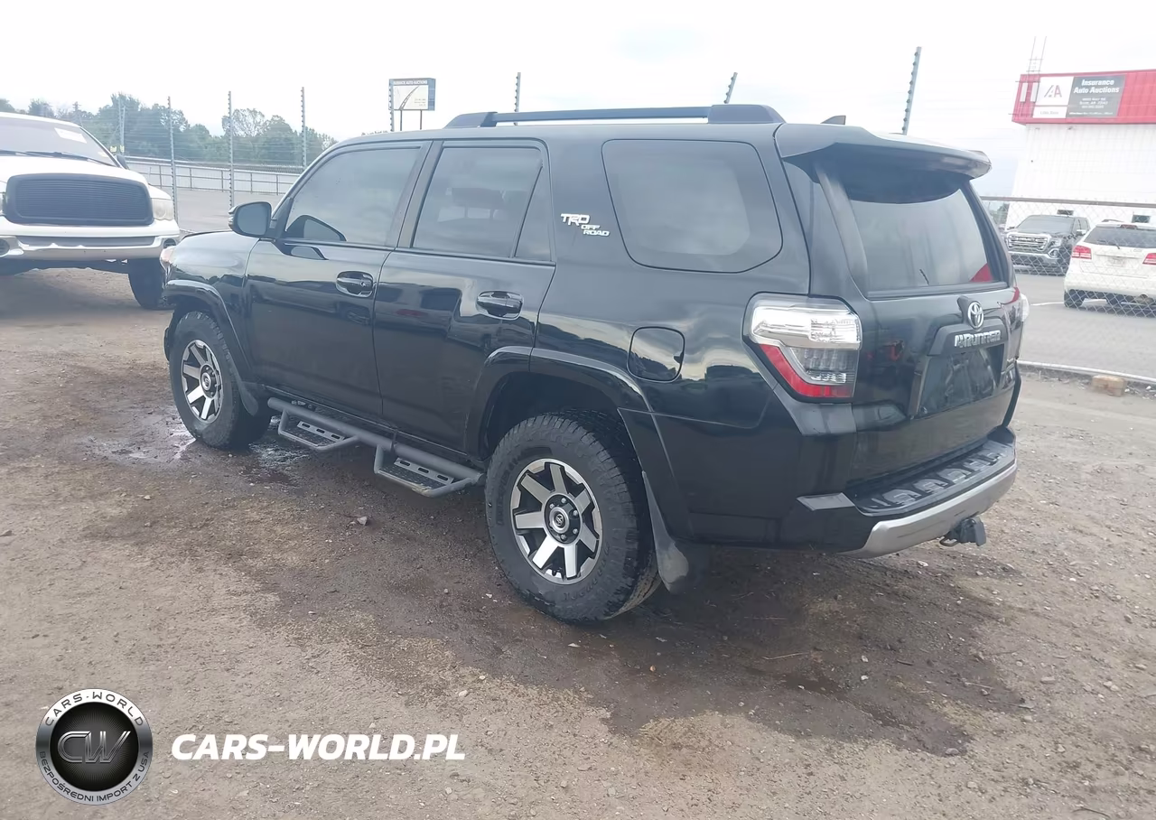 2020 Toyota 4Runner Trd Off Road Premium VIN:JTEBU5JR6L5776532 - 3