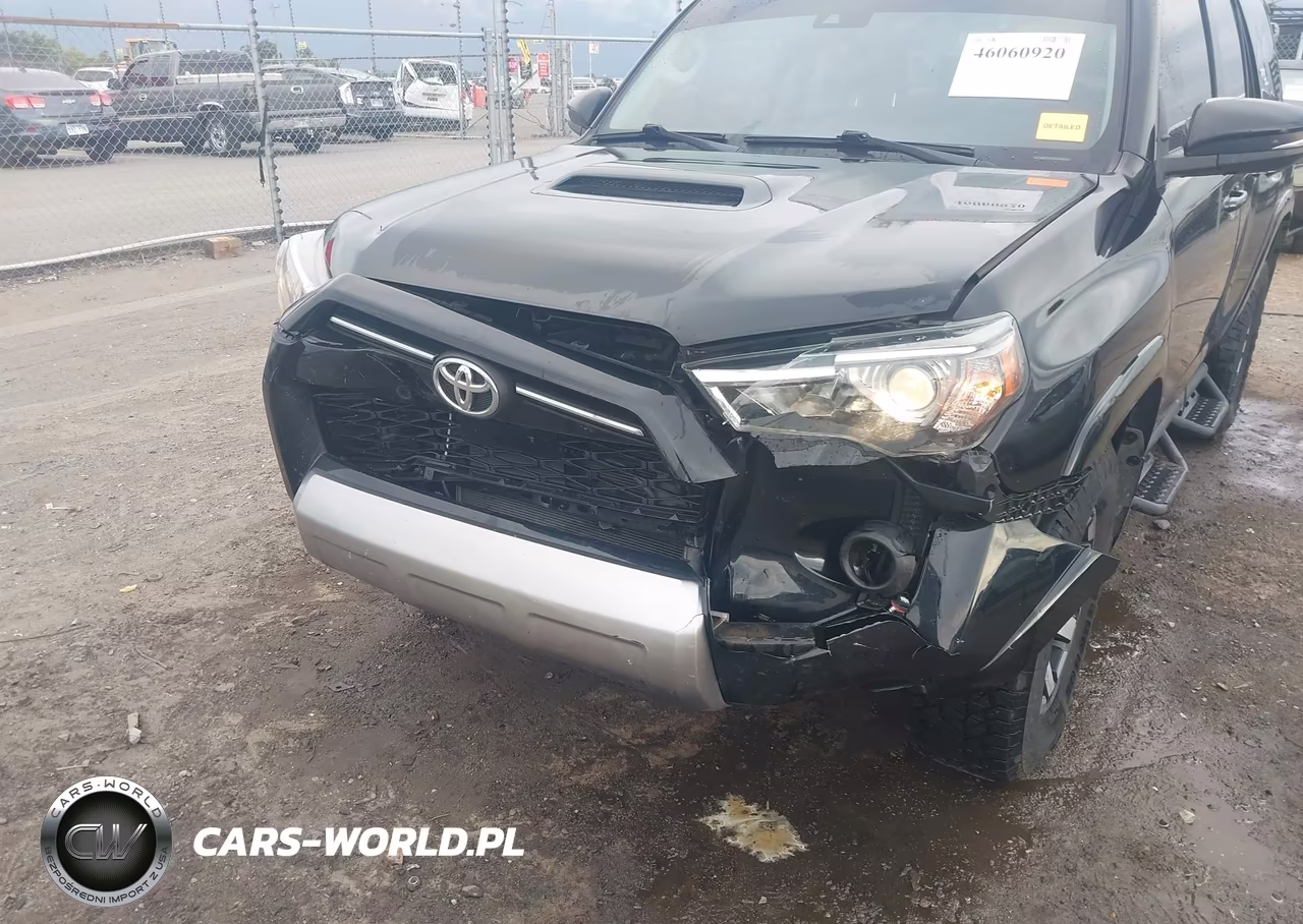 2020 Toyota 4Runner Trd Off Road Premium VIN:JTEBU5JR6L5776532 - 6