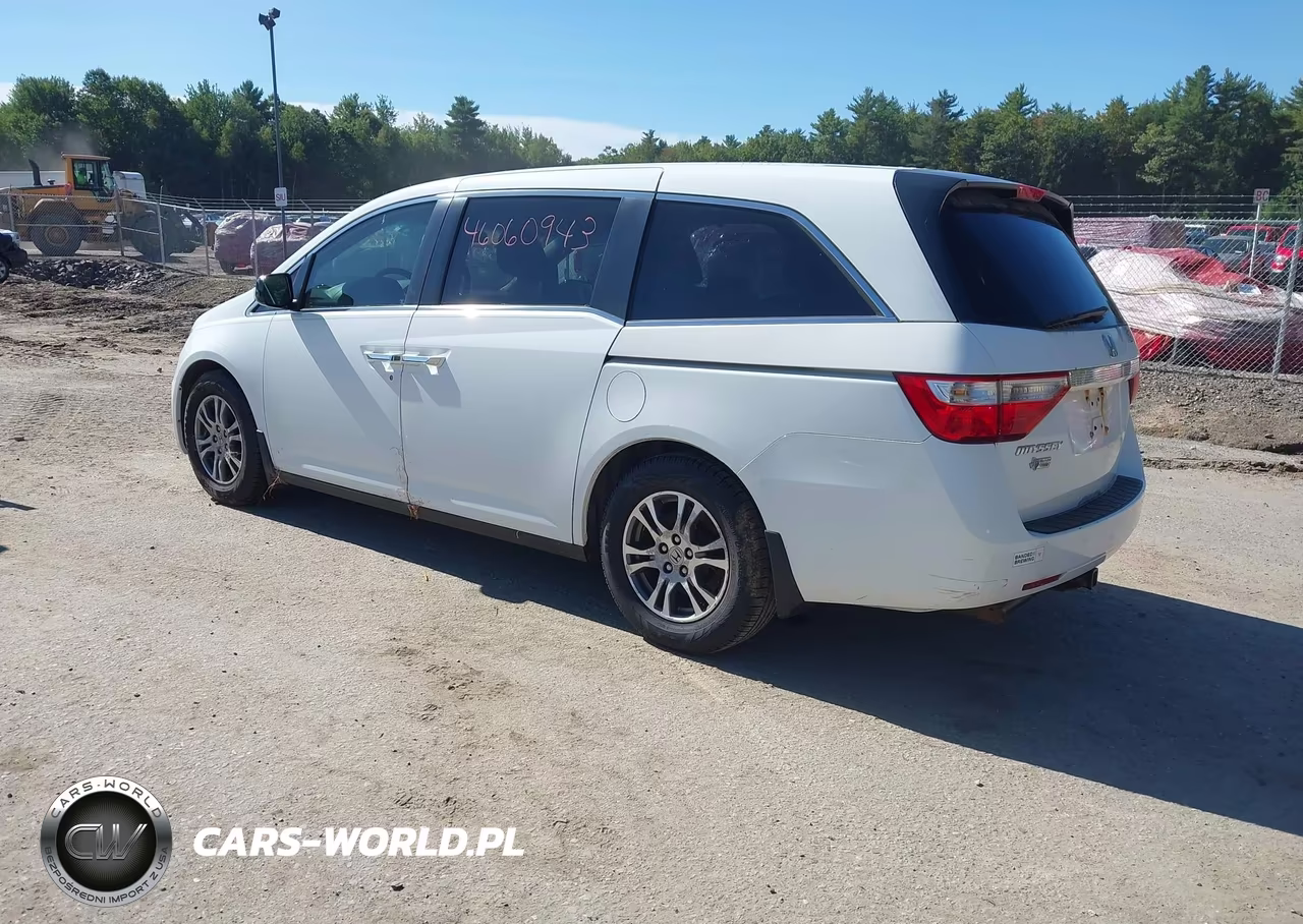 2011 Honda Odyssey Ex VIN:5FNRL5H40BB034379 - 3