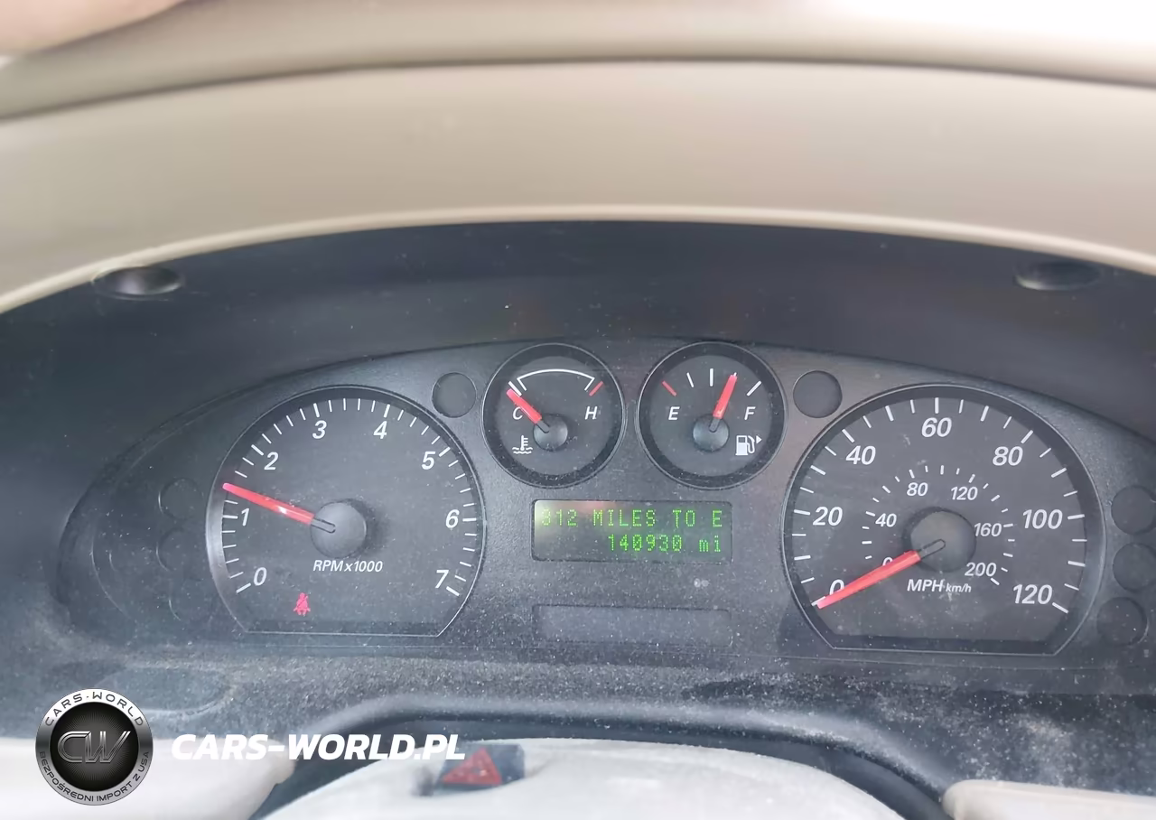 2007 Ford Taurus Se VIN:1FAFP53UX7A182771 - 7