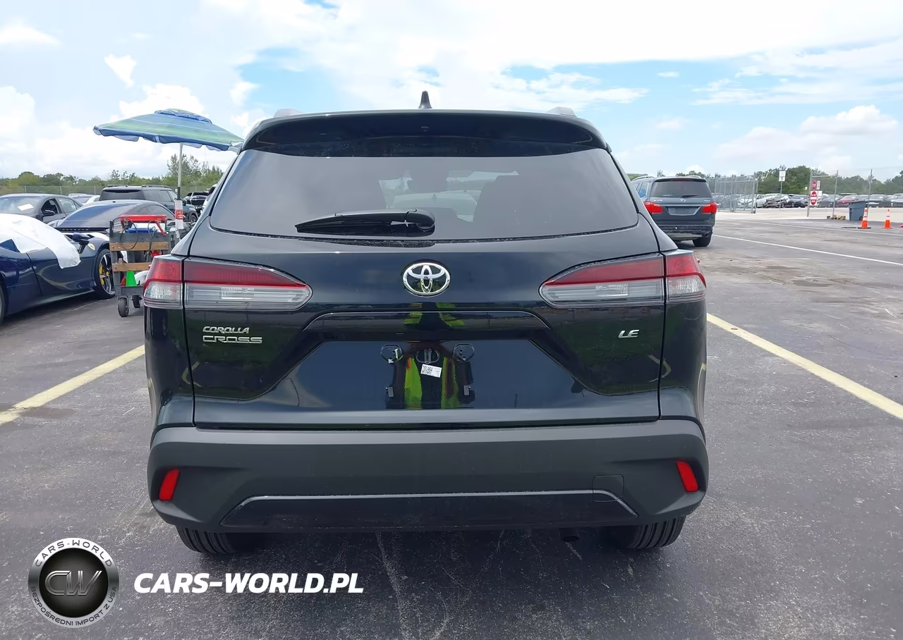 2026 Toyota Corolla Cross Le VIN:7MUCAAAG0TV207300 - 17