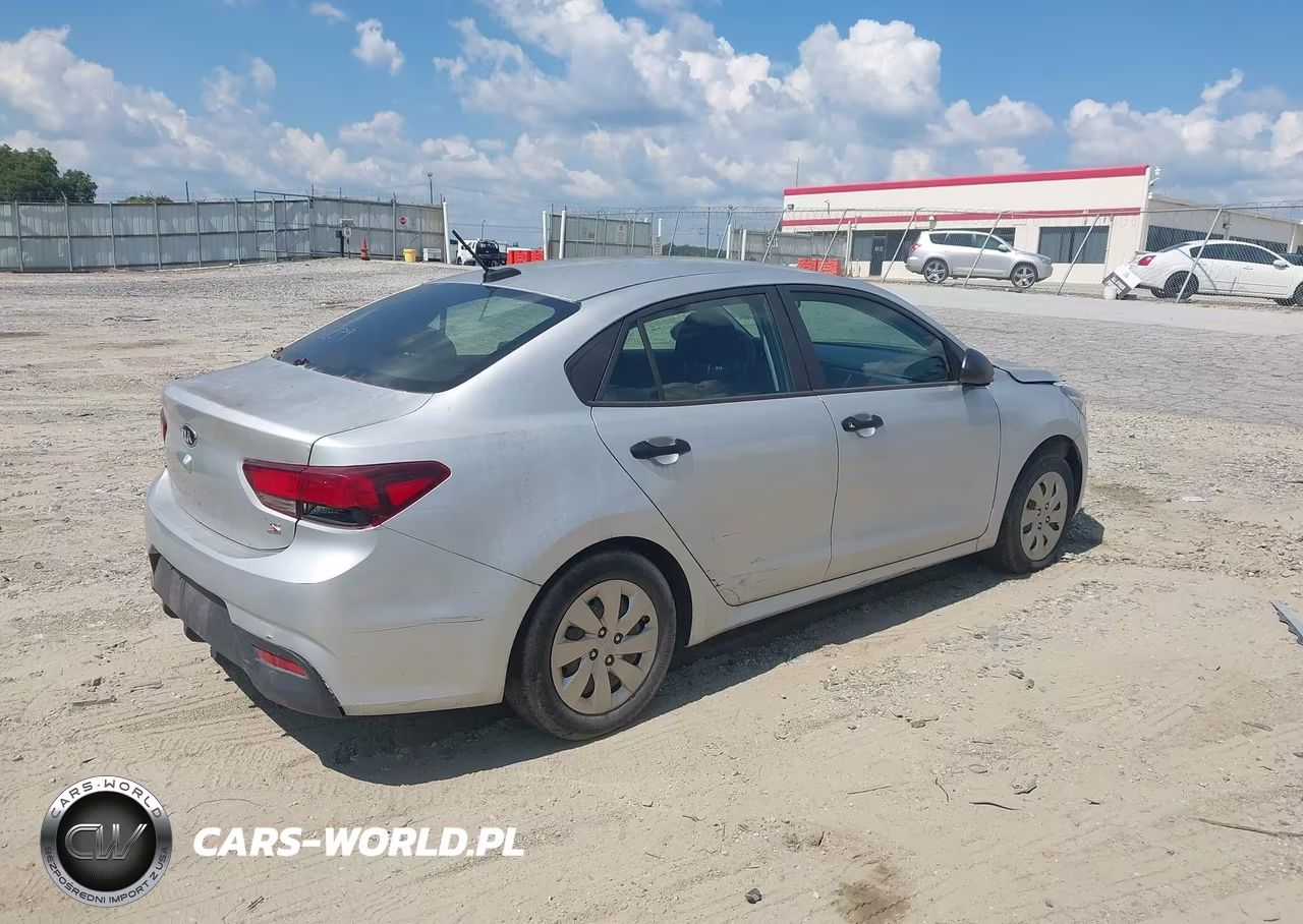 2018 Kia Rio S VIN:3KPA24AB8JE100250 - 4