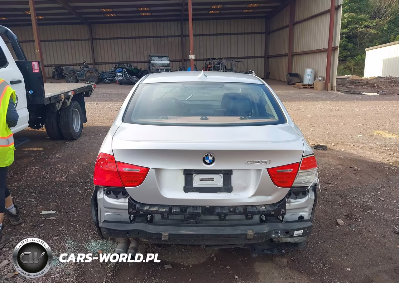 2010 BMW 328I VIN:WBAPH7G56ANM49170 - 17