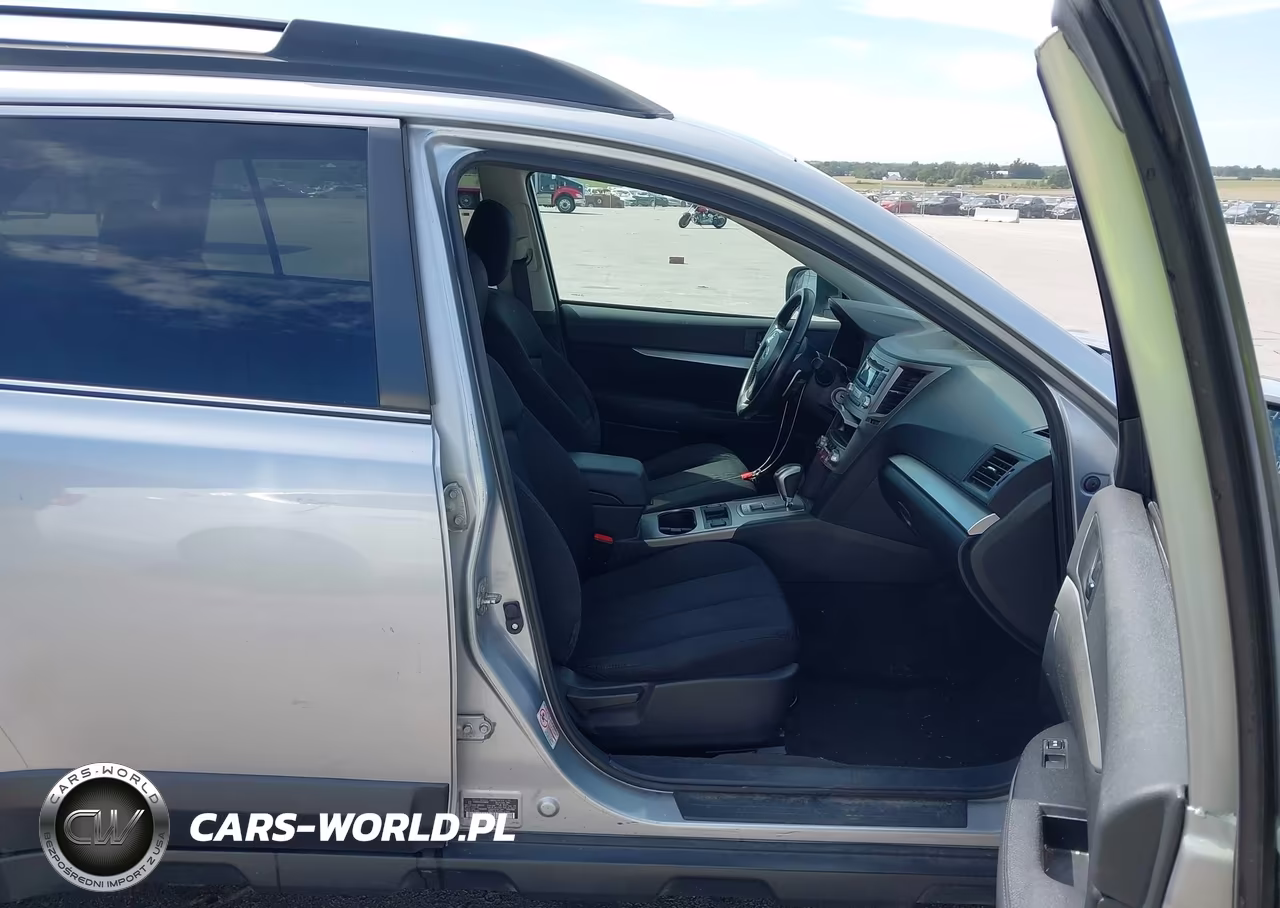 2012 Subaru Outback 2.5I Premium VIN:4S4BRCCCXC3209038 - 5
