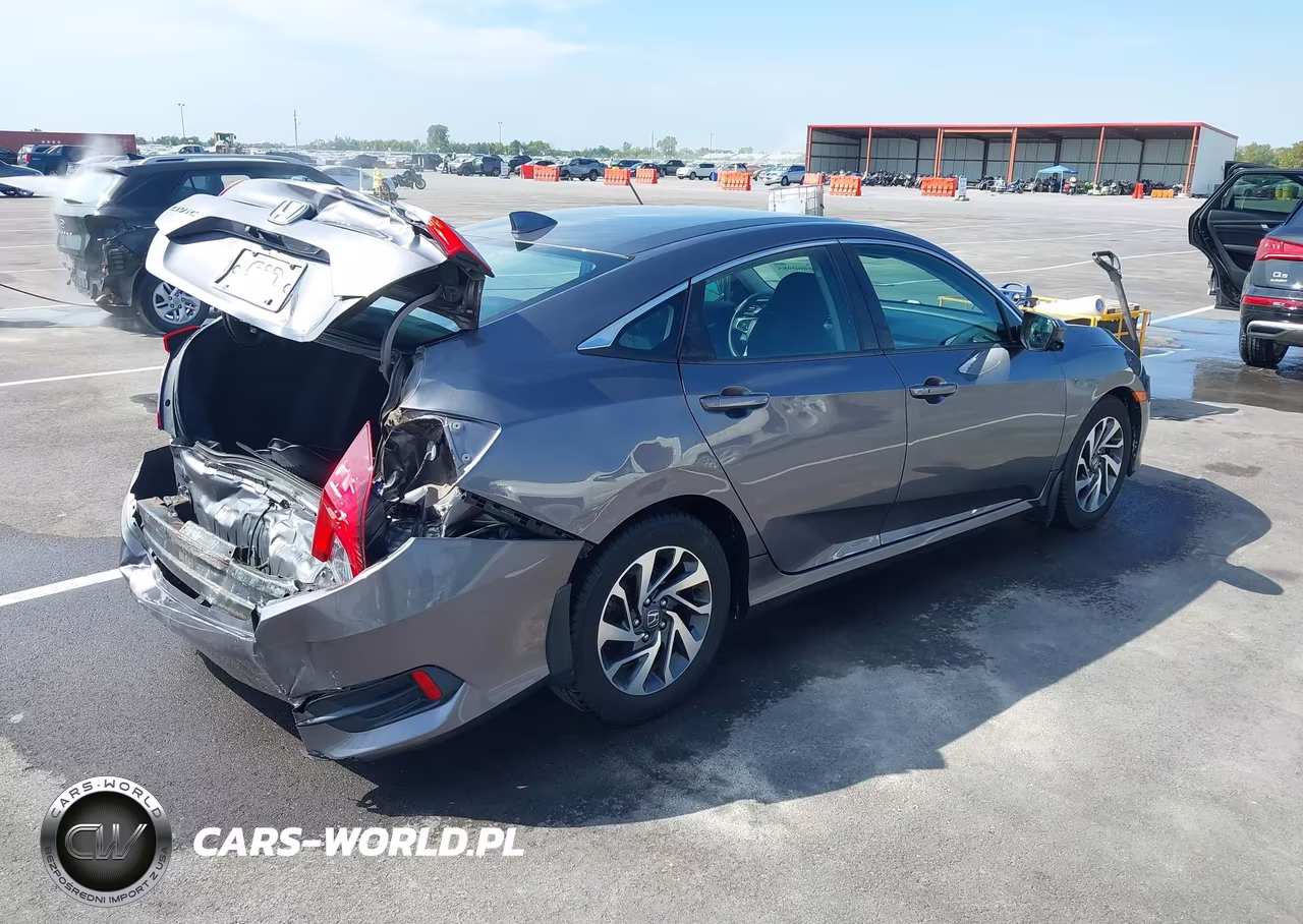 2018 Honda Civic Ex VIN:19XFC2F77JE032227 - 4