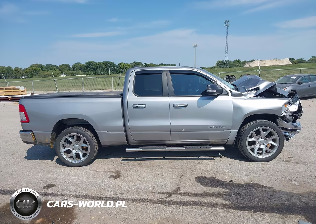 2020 Ram 1500 Big Horn 4X4 6'4 Box VIN:1C6SRFBT5LN198467 - 14