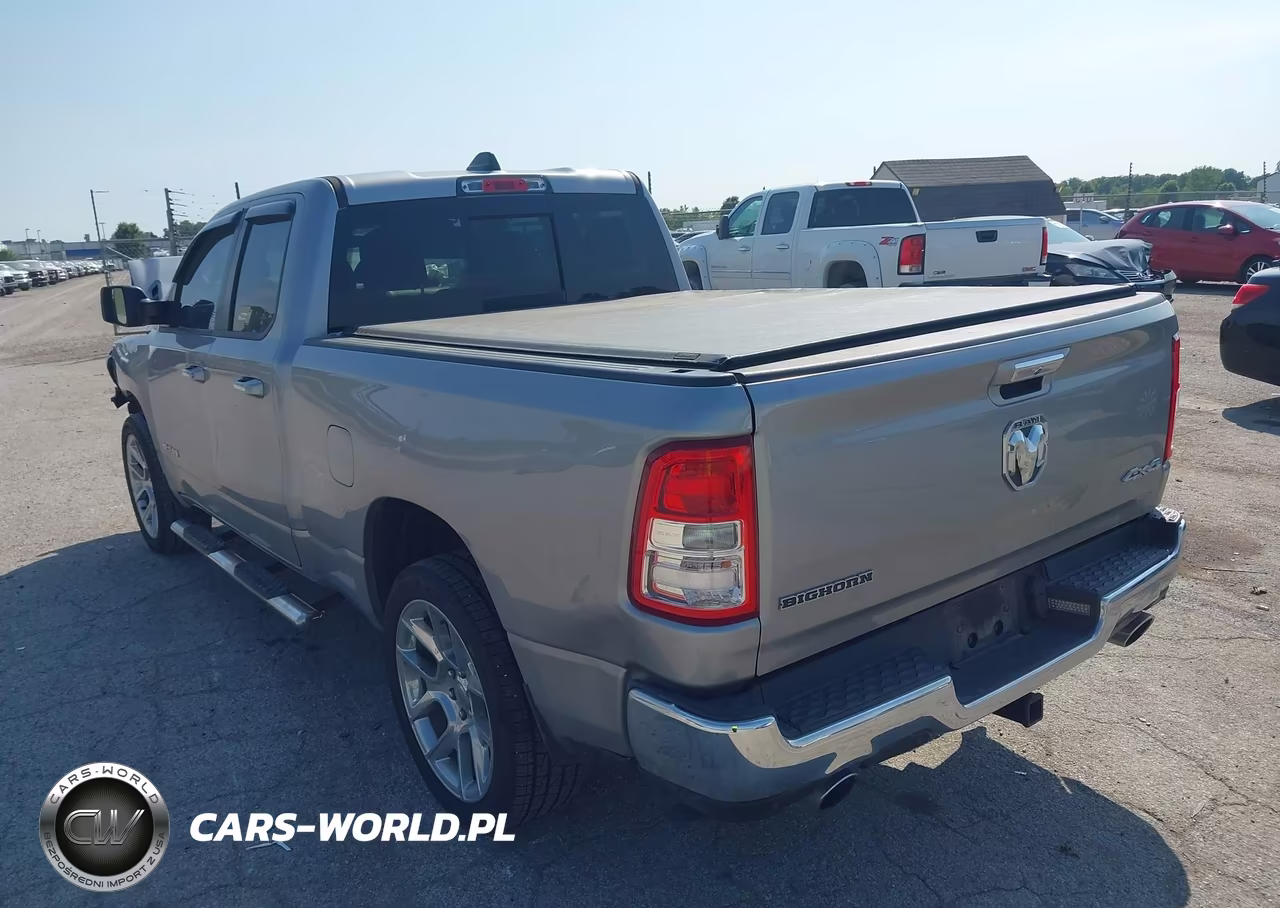 2020 Ram 1500 Big Horn 4X4 6'4 Box VIN:1C6SRFBT5LN198467 - 3