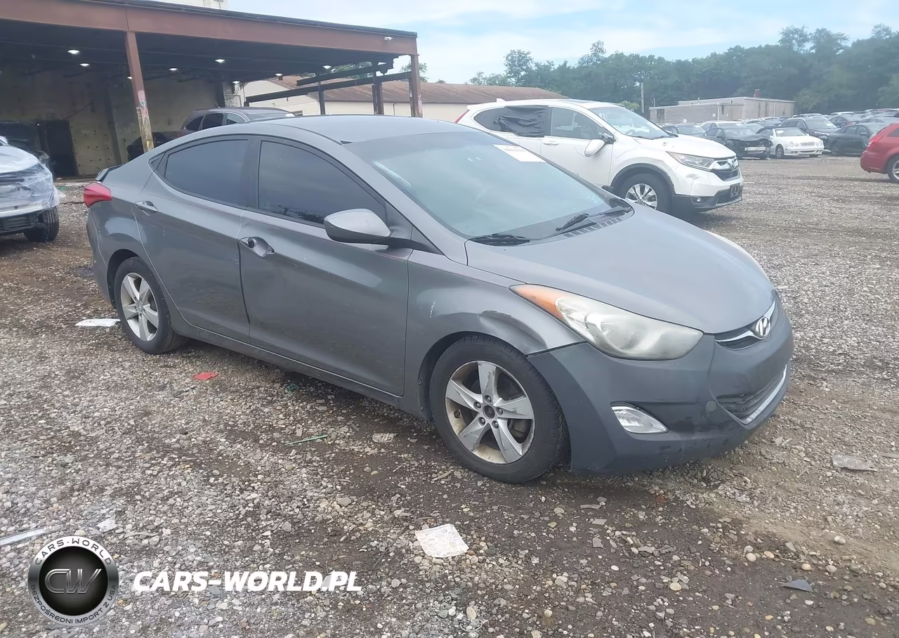 2013 Hyundai Elantra Gls