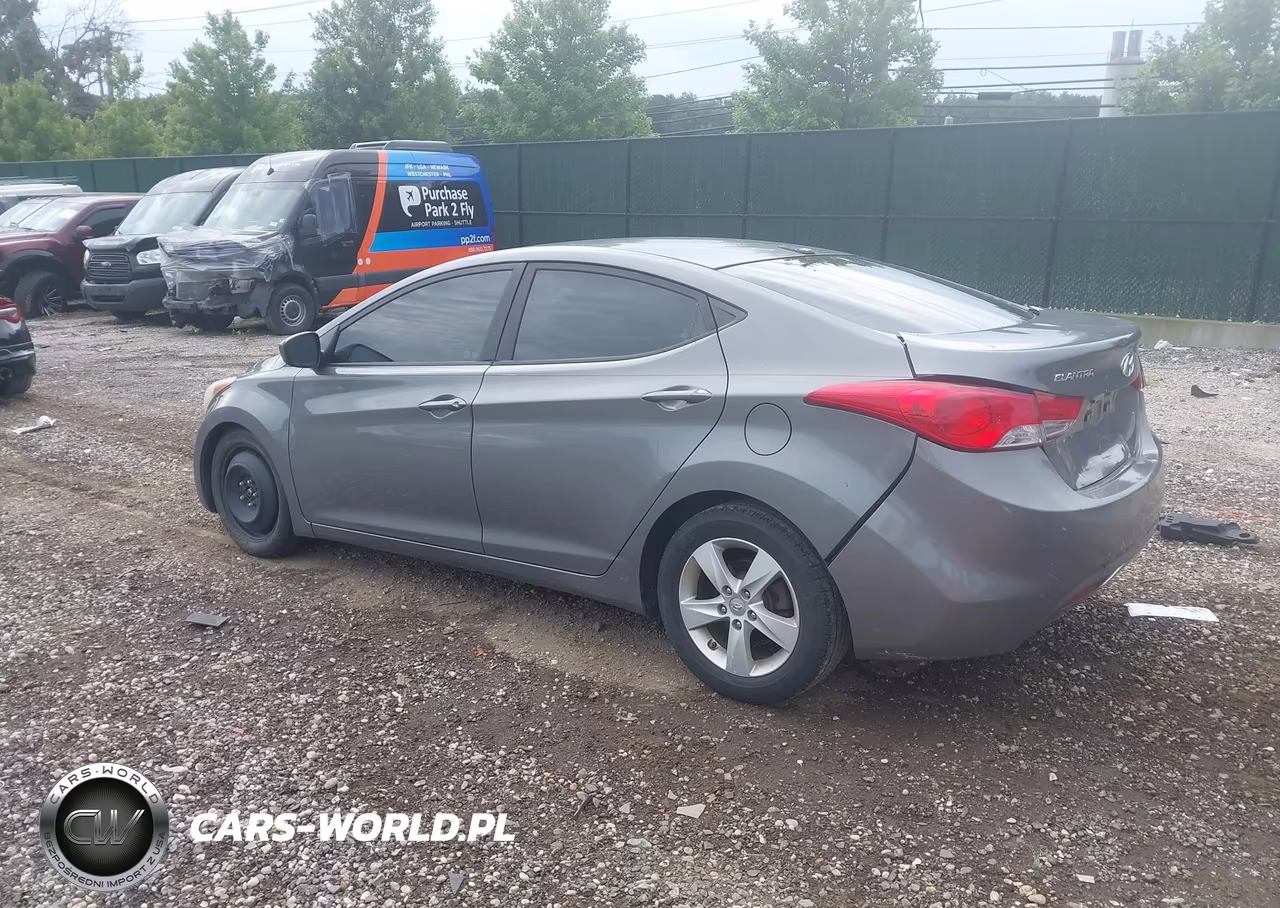 2013 Hyundai Elantra Gls VIN:5NPDH4AE3DH208314 - 3