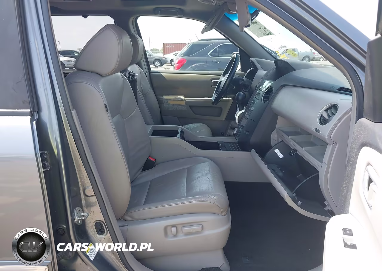 2009 Honda Pilot Touring VIN:5FNYF48979B045513 - 5