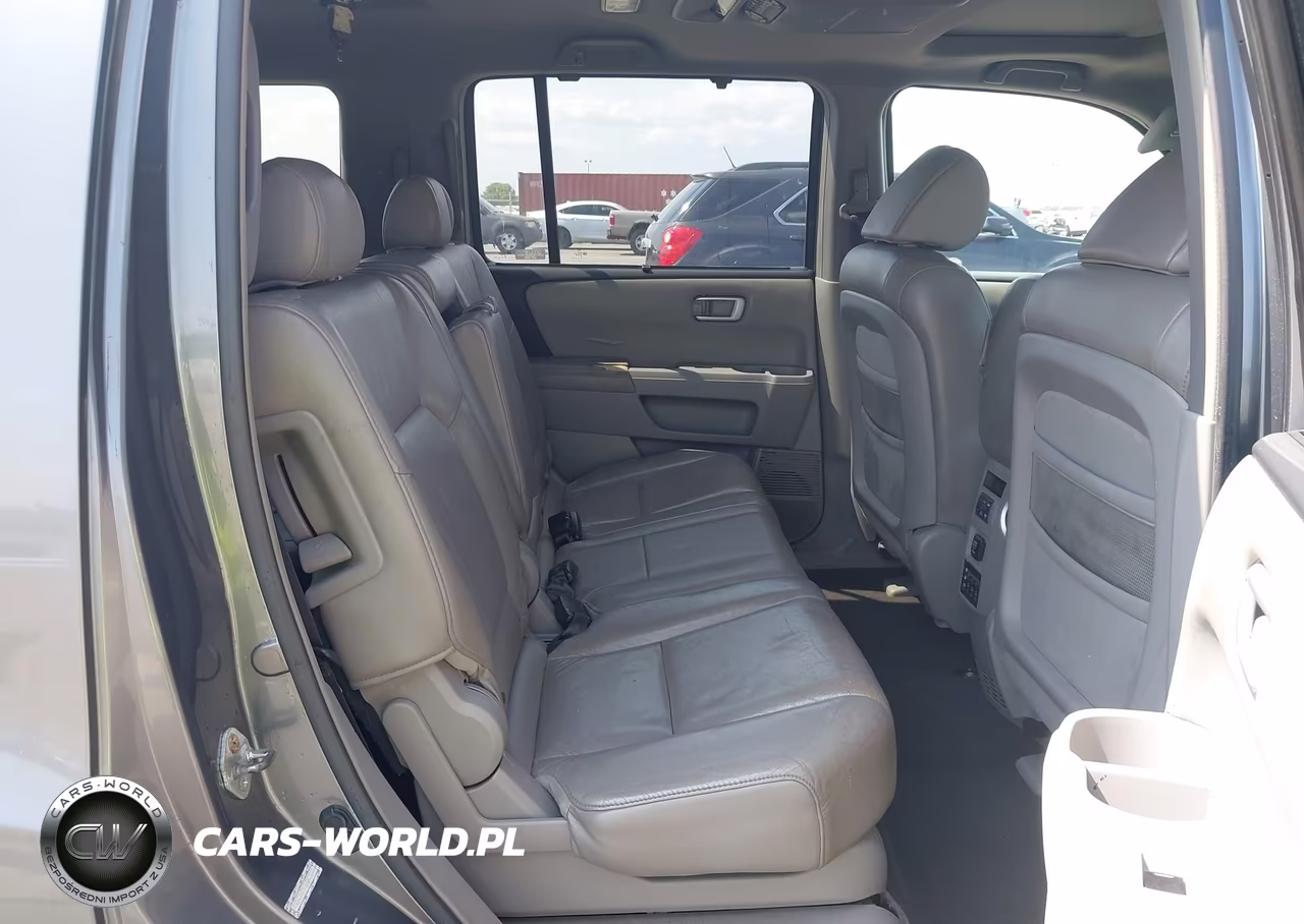2009 Honda Pilot Touring VIN:5FNYF48979B045513 - 8