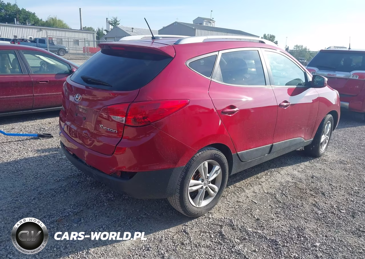 2013 Hyundai Tucson Gls VIN:KM8JU3AC0DU547931 - 4