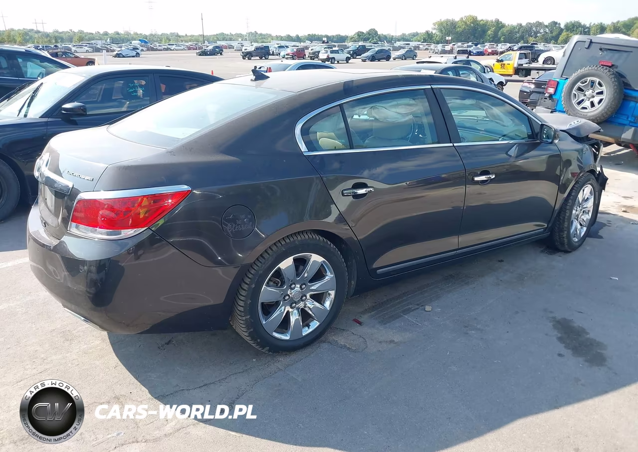2013 Buick Lacrosse Leather Group VIN:1G4GC5G3XDF241808 - 4
