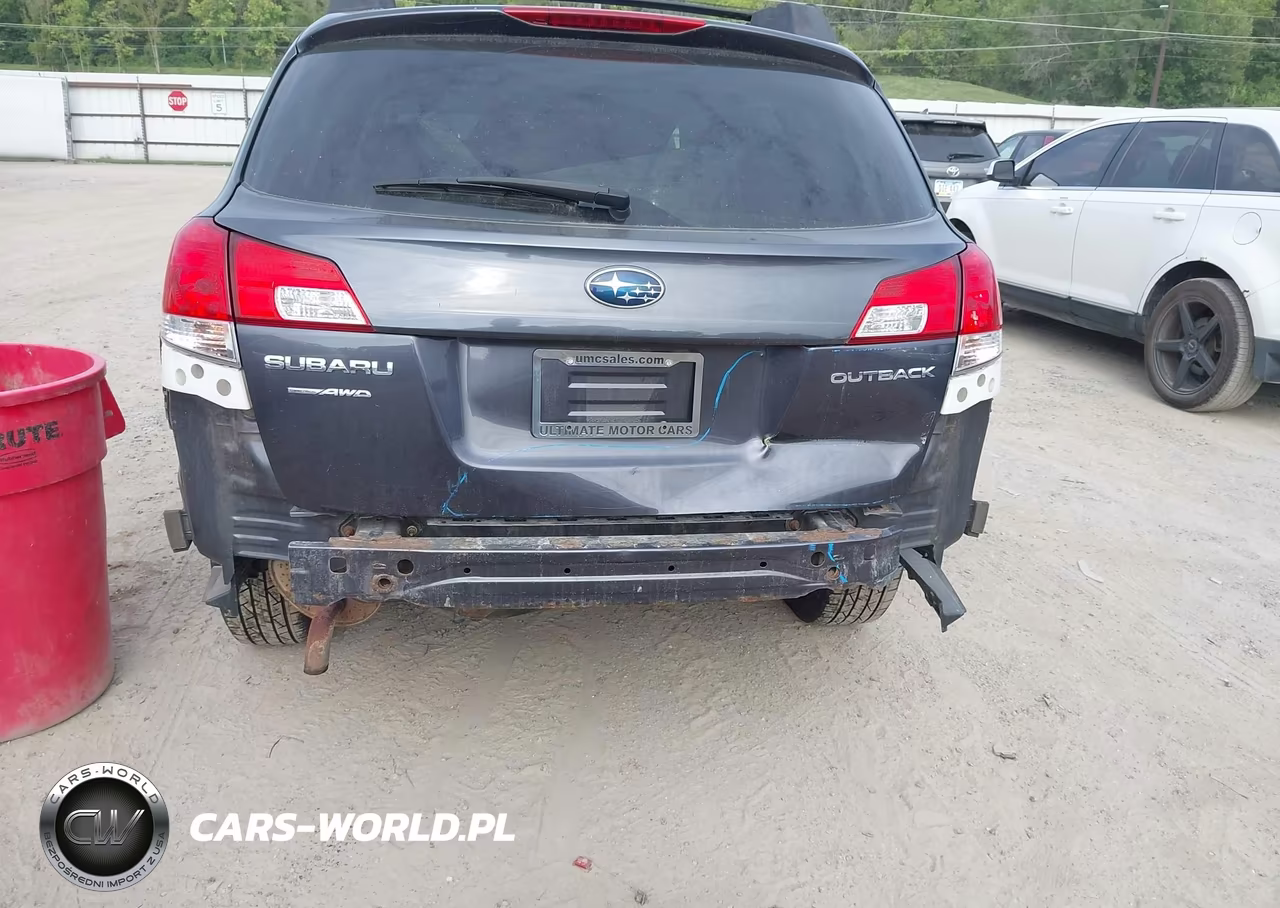 2013 Subaru Outback 2.5I Premium VIN:4S4BRCCC8D3255436 - 6