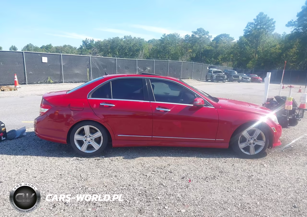 2011 Mercedes-Benz C 300 Luxury-Sport VIN:WDDGF5EB9BA513786 - 13