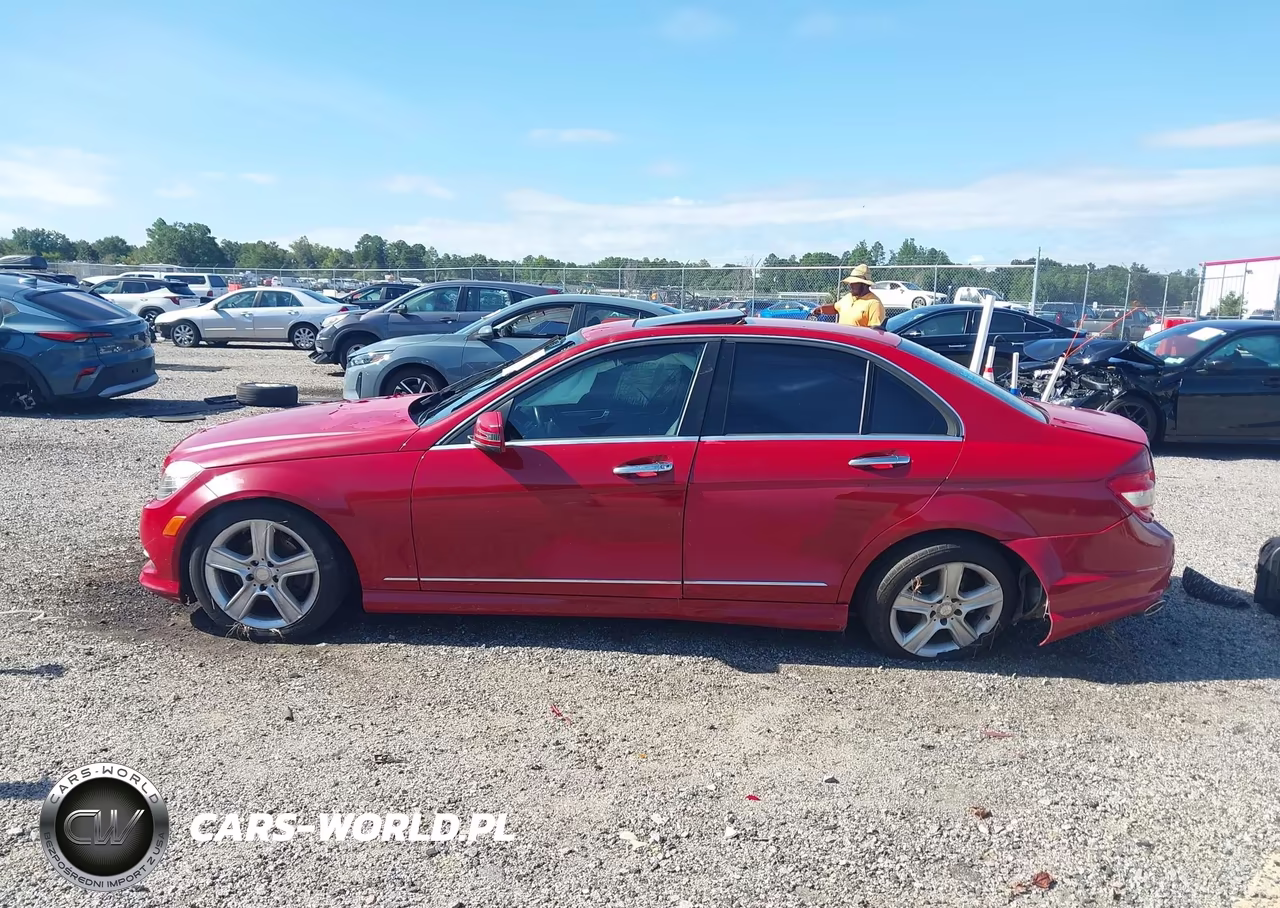 2011 Mercedes-Benz C 300 Luxury-Sport VIN:WDDGF5EB9BA513786 - 14