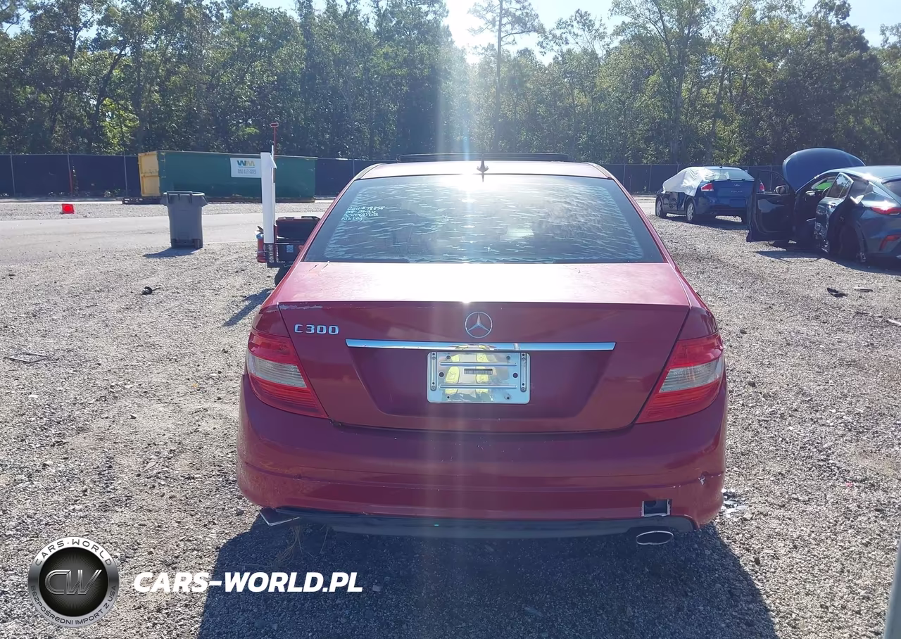 2011 Mercedes-Benz C 300 Luxury-Sport VIN:WDDGF5EB9BA513786 - 16